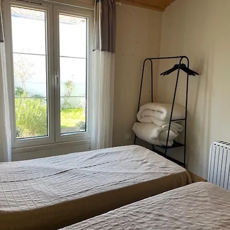 펜션 Maison A - 6 Pers, Jardin Et Wifi - Fr-1-823-132 *